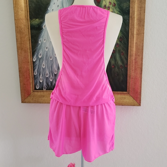 Lateen Style Hot Pink Coverup - Picture 3 of 17